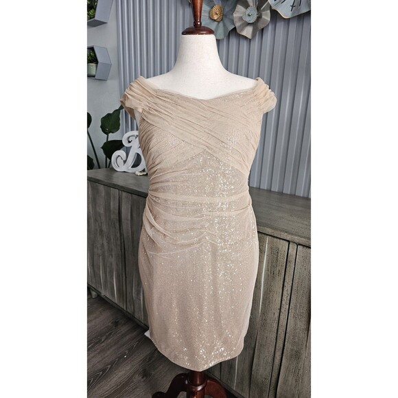 NWT Lauren Ralph Lauren Evening Dress  Gold Sequin Ruched Mesh Holiday Cocktail - Picture 7 of 9